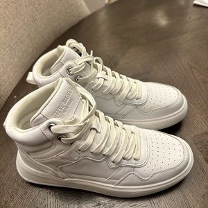 Brand New Steve Madden White Sneakers